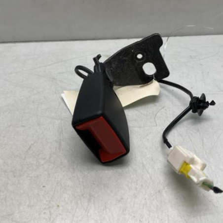Attache ceinture arriere gauche PEUGEOT 308 2