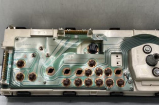 Compteur RENAULT MASTER 1 Photo n°1