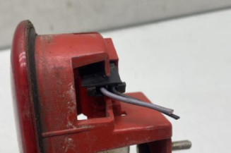 Feu arriere stop central RENAULT MASTER 2