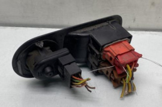 Interrupteur de leve vitre avant gauche RENAULT MASTER 2