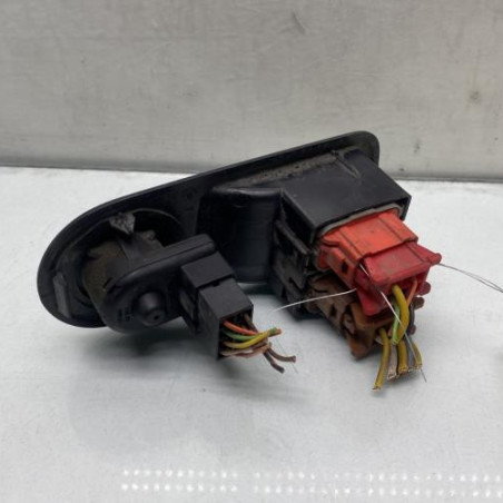 Interrupteur de leve vitre avant gauche RENAULT MASTER 2
