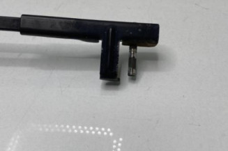Bras essuie glace avant gauche VOLKSWAGEN POLO 4