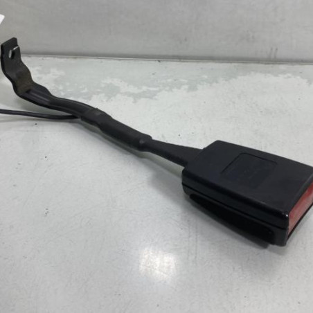 Attache ceinture avant droit VOLKSWAGEN GOLF 5 Photo n°1