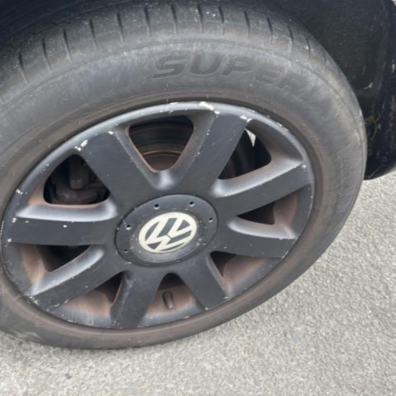 Attache ceinture avant droit VOLKSWAGEN GOLF 5 Photo n°20