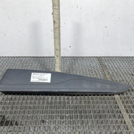 Baguette de porte arriere gauche  RENAULT CLIO 4 Photo n°1