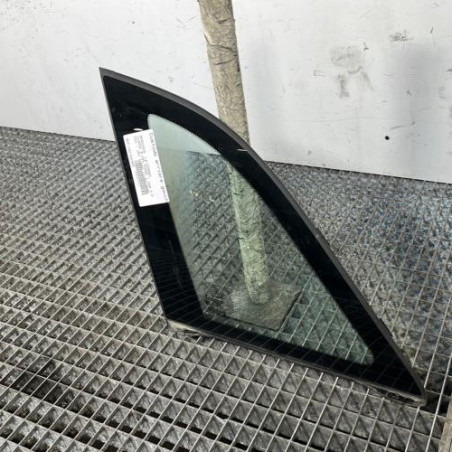 Custode arriere gauche MERCEDES CLASSE B 245