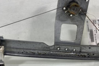 Leve vitre mecanique arriere droit DACIA SANDERO 1