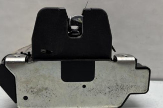 Serrure de coffre PEUGEOT 208 1