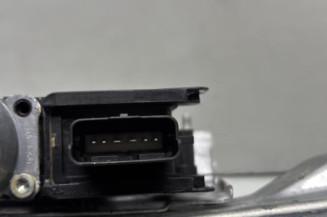 Leve vitre electrique avant gauche PEUGEOT 208 1