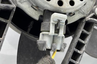 Moto ventilateur radiateur OPEL CORSA E