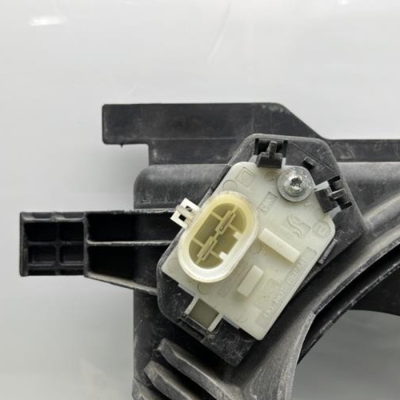 Moto ventilateur radiateur OPEL CORSA E Photo n°3