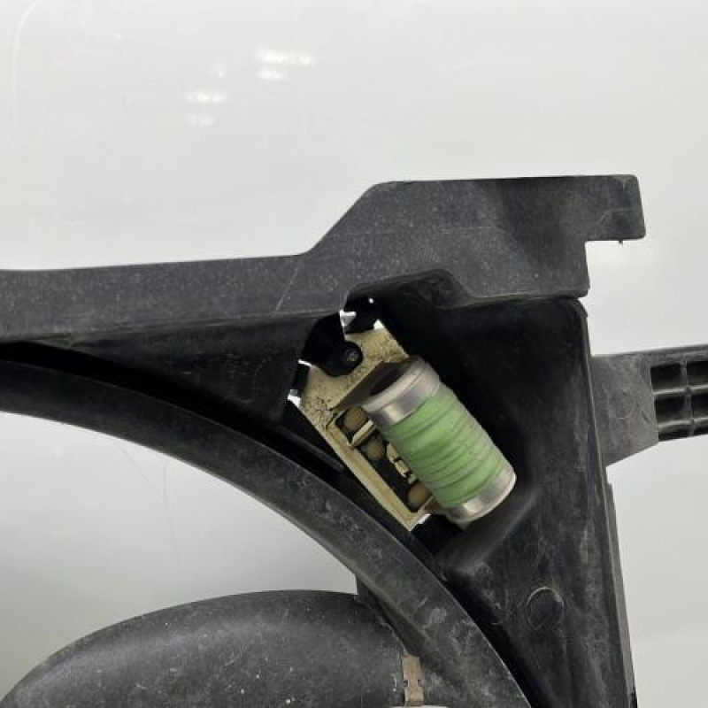 Moto ventilateur radiateur OPEL CORSA E Photo n°7