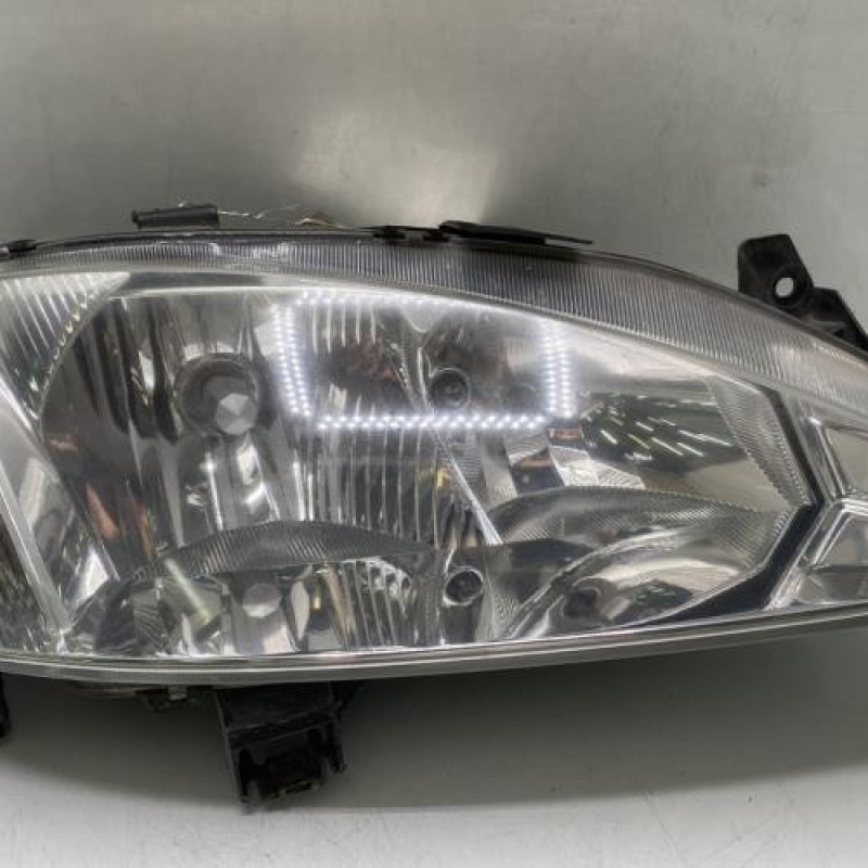 Optique avant principal droit (feux)(phare) RENAULT MEGANE 1 Photo n°1
