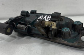 Poignee porte avant gauche TOYOTA YARIS 1