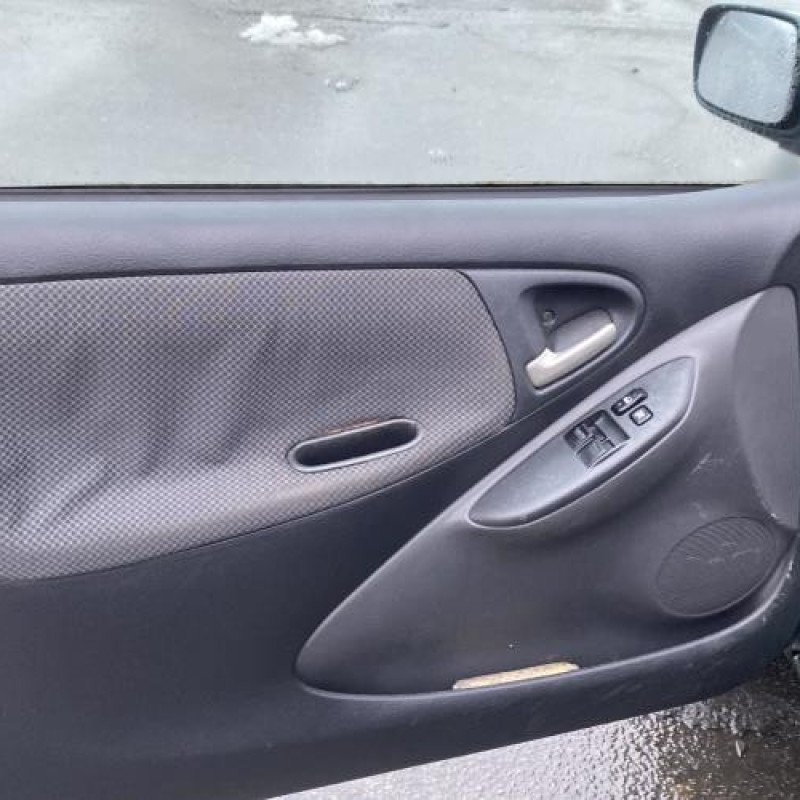 Poignee porte avant droit TOYOTA YARIS 1 Photo n°12