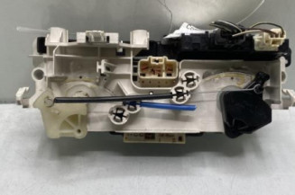 Commande chauffage TOYOTA YARIS 1