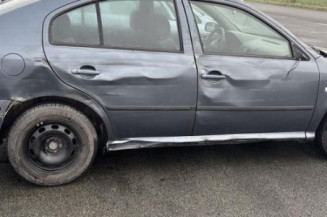 Cremaillere assistee SKODA OCTAVIA 1