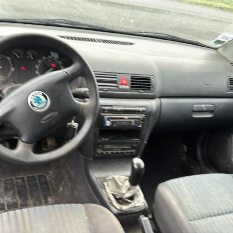 Cremaillere assistee SKODA OCTAVIA 1 Photo n°16