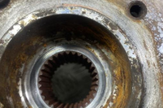 Pivot de moyeu avant droit MERCEDES CLASSE R 251