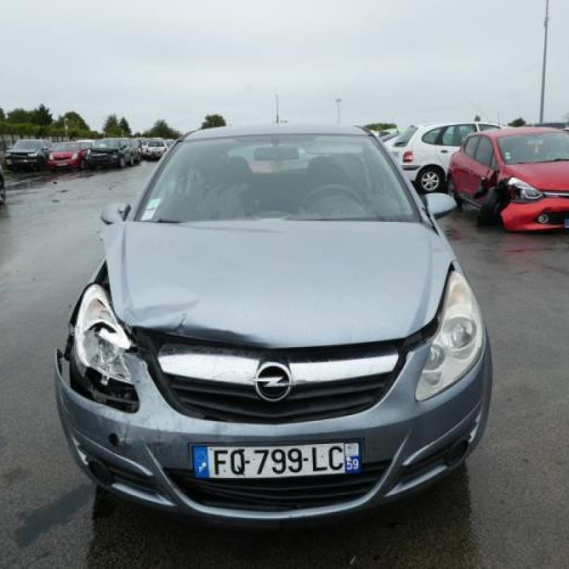Pare choc arriere OPEL CORSA D Photo n°10