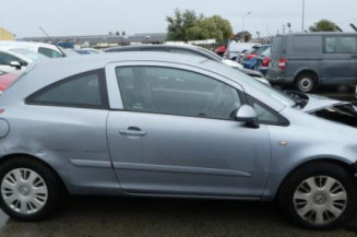 Pare choc arriere OPEL CORSA D