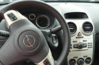 Pare choc arriere OPEL CORSA D