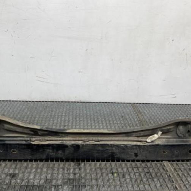 Renfort pare choc arriere (traverse) TOYOTA YARIS 3 Photo n°1