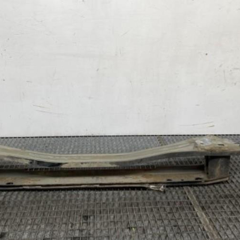 Renfort pare choc arriere (traverse) TOYOTA YARIS 3 Photo n°8