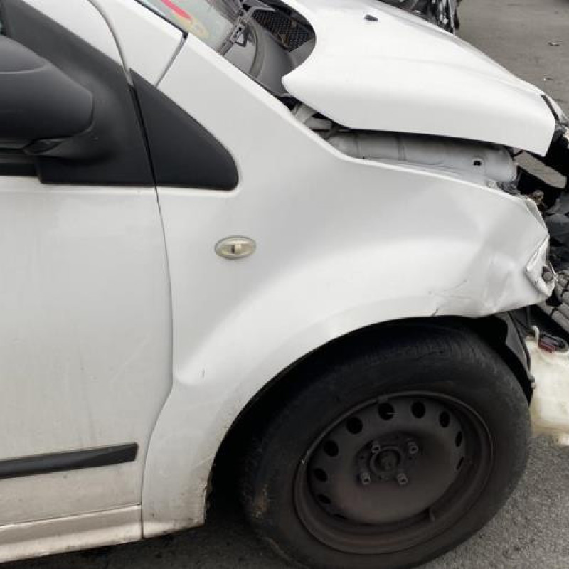 Pare choc arriere CITROEN C2 Photo n°10