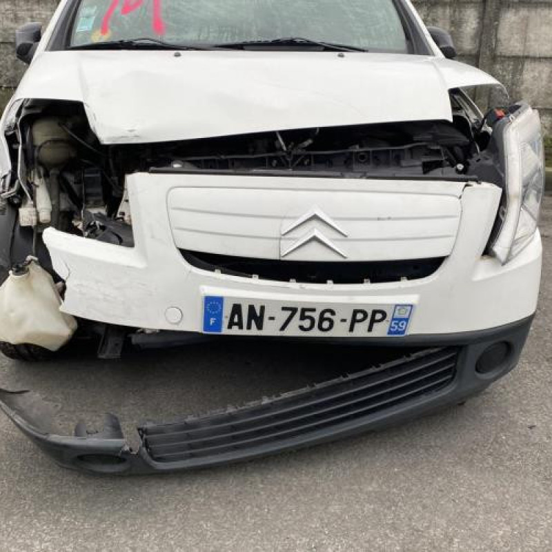 Pare choc arriere CITROEN C2 Photo n°14