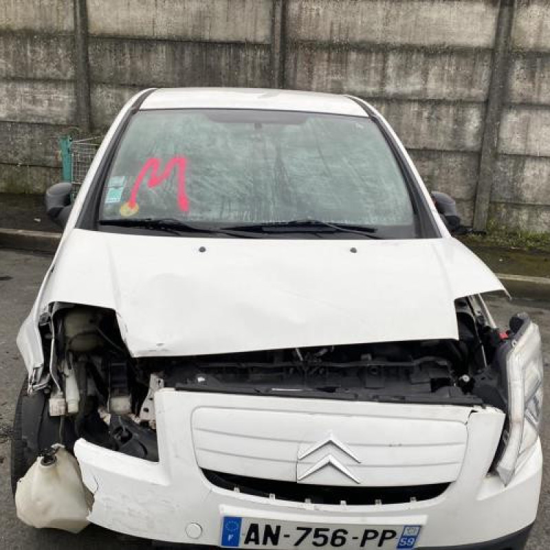 Pare choc arriere CITROEN C2 Photo n°19