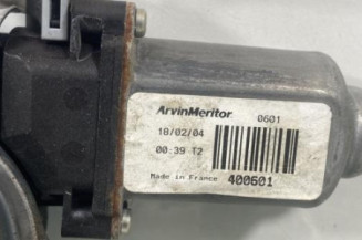 Leve vitre electrique avant gauche NISSAN ALMERA 2