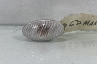 Repetiteur clignotant avant droit  (Feux) SUZUKI SWIFT 5 Photo n°1