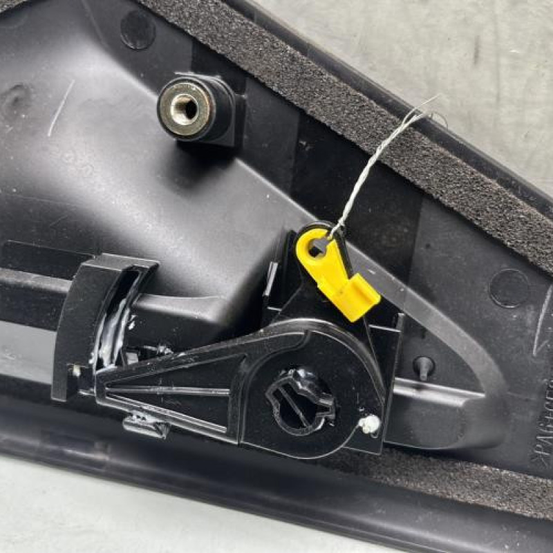 Poignee porte arriere droit SUZUKI SWIFT 5 Photo n°3