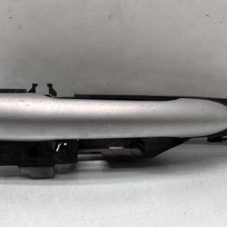 Poignee porte avant droit RENAULT CLIO 3 Photo n°1