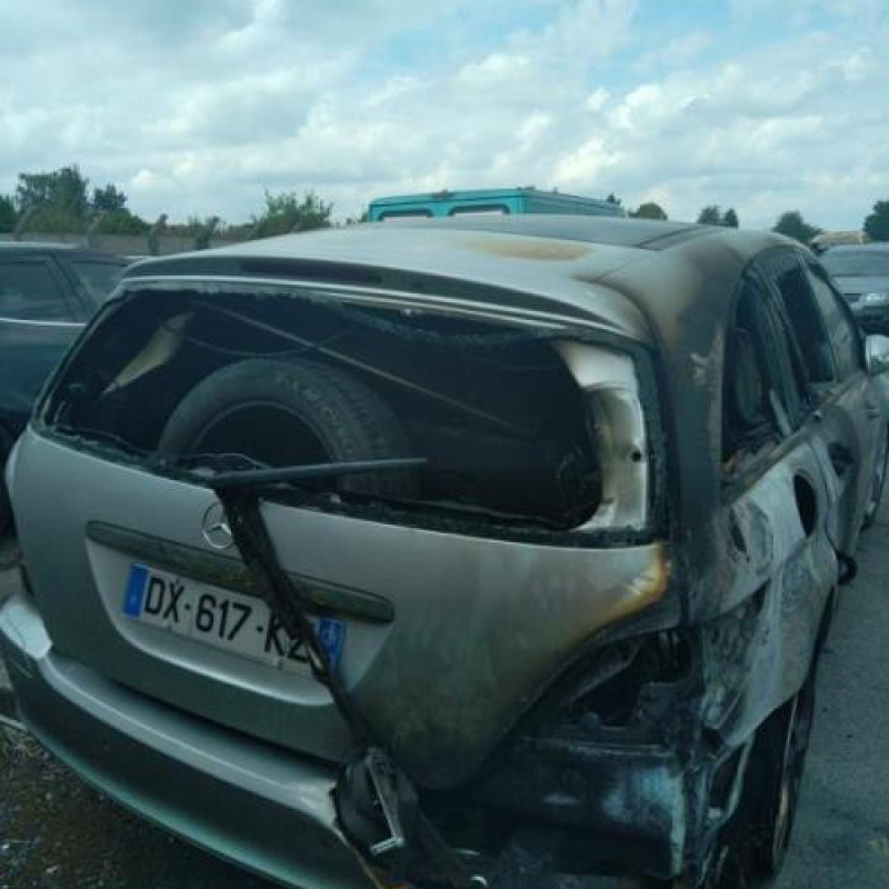 Feu arriere principal gauche (feux) MERCEDES CLASSE R 251 Photo n°8