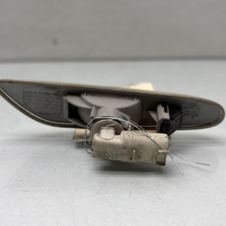 Repetiteur clignotant avant gauche (Feux) BMW SERIE 1 E87
