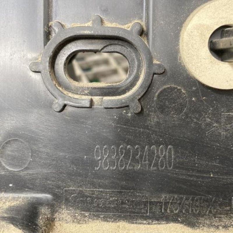 Absorbeur de pare choc arriere PEUGEOT 3008 2 Photo n°2