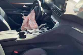 Absorbeur de pare choc arriere PEUGEOT 3008 2