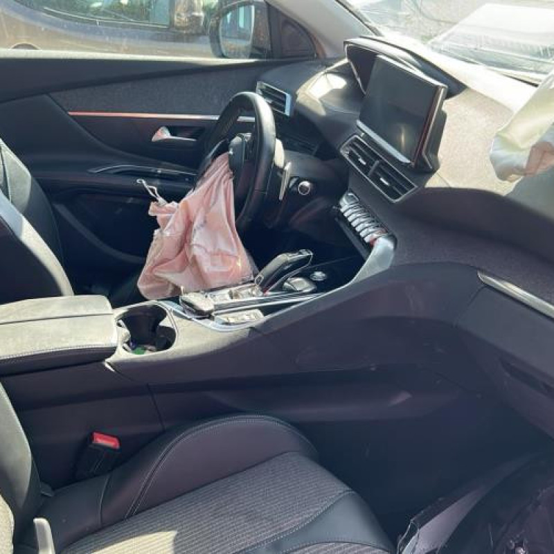 Absorbeur de pare choc arriere PEUGEOT 3008 2 Photo n°6