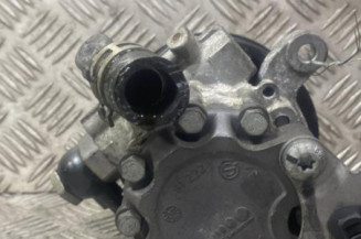 Pompe de direction MERCEDES CLASSE R 251