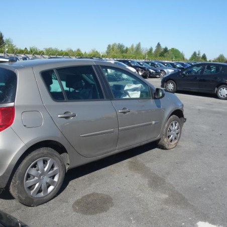 Renfort pare choc arriere (traverse) RENAULT CLIO 3
