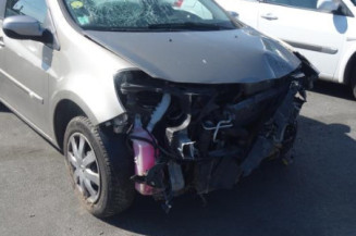 Renfort pare choc arriere (traverse) RENAULT CLIO 3