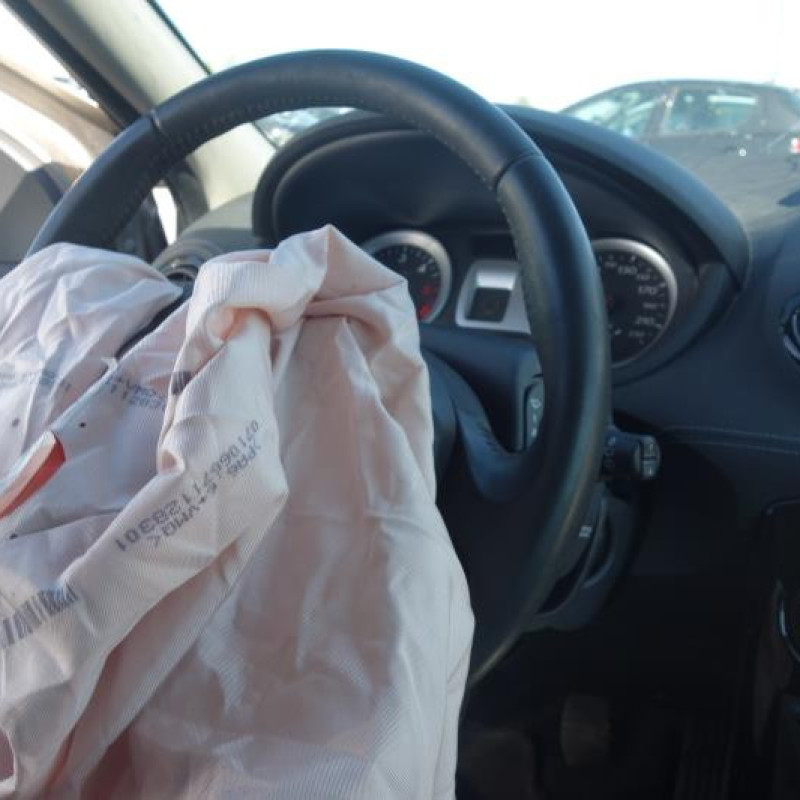 Renfort pare choc arriere (traverse) RENAULT CLIO 3 Photo n°12