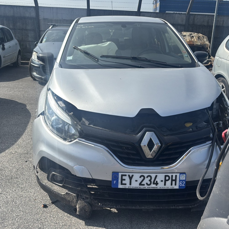 RENAULT CAPTUR 1 PHASE 2 1.5 BLUE DCI - 8V TURBO Photo n°8