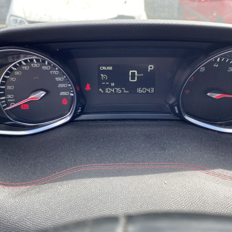 PEUGEOT 308 2 PHASE 2 1.2 PURETECH - 12V TURBO Photo n°31