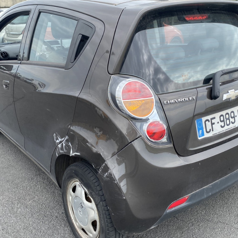 CHEVROLET SPARK PHASE 1 1.0i - 16V Photo n°17