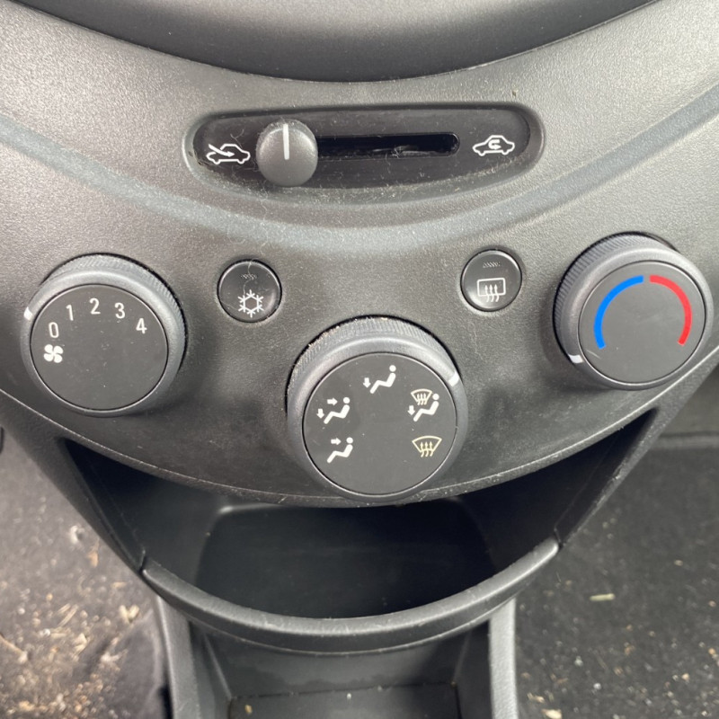 CHEVROLET SPARK PHASE 1 1.0i - 16V Photo n°30