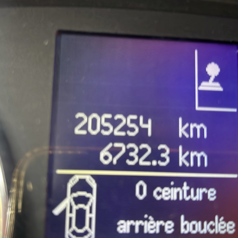 RENAULT LAGUNA 3 PHASE 2 2.0 DCI - 16V TURBO Photo n°10