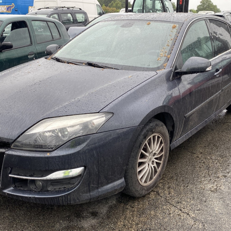 RENAULT LAGUNA 3 PHASE 2 2.0 DCI - 16V TURBO Photo n°12
